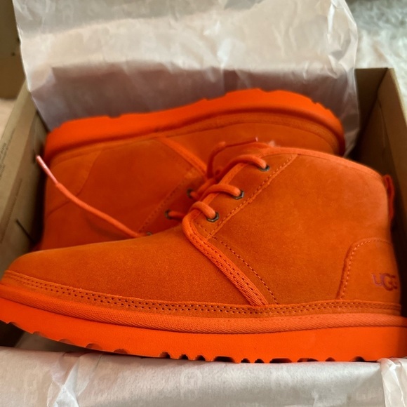 UGG Other - Neumel UGG🧡